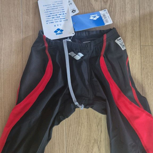 아레나 선수용 수영바지 130