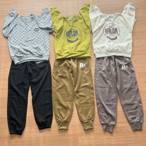 새상품 150 맨투맨+바지 상하복 묶음~ 저렴히