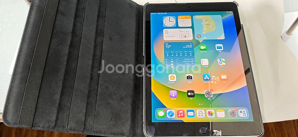 아이패드프로 9.7인치 셀룰러 배터리 89%--0