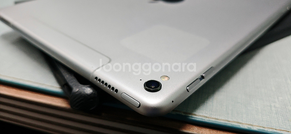 아이패드프로 9.7인치 셀룰러 배터리 89%--7