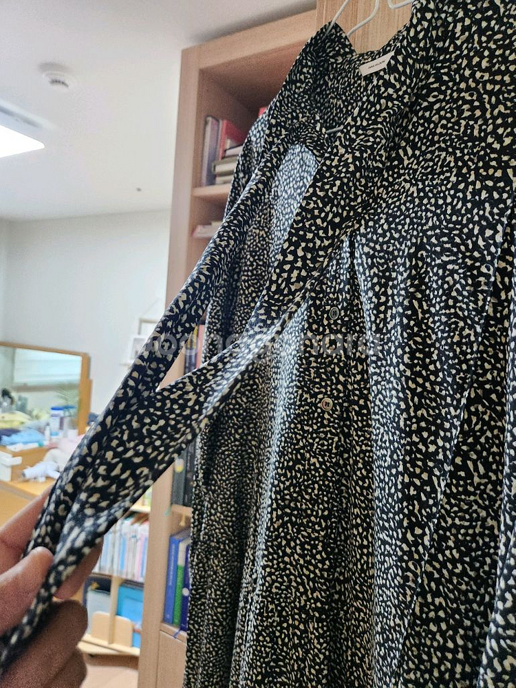 데일리룩 리본도트원피스--3