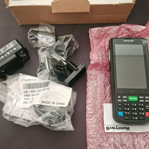 허니웰 2D 안드로이드 산업용 바코드 스캐너 팝니다.