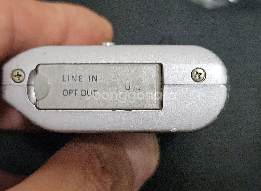 아이리버 256메가 mp3 팝니다.--5