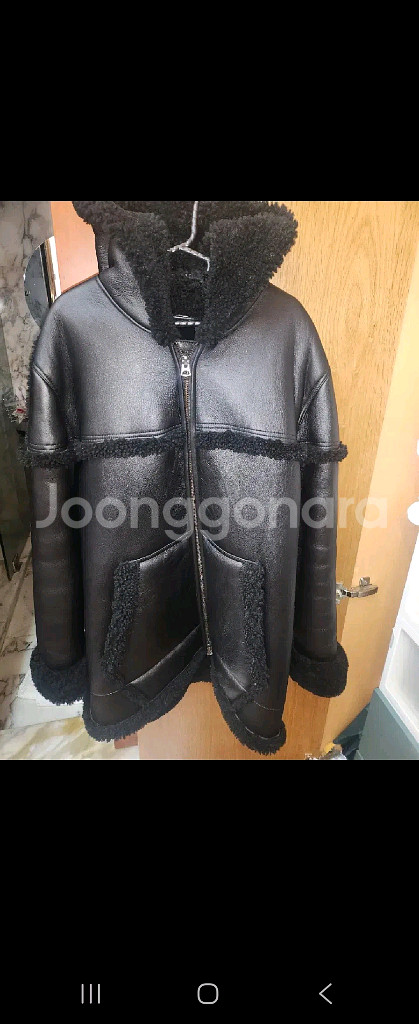 아크네후드 무스탕--2