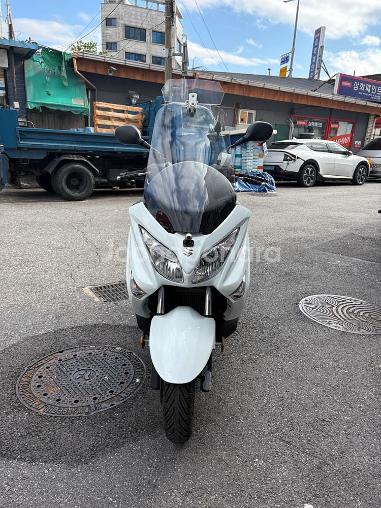 서울 스즈키 버그만 200 21년식 상태양호 차량--7