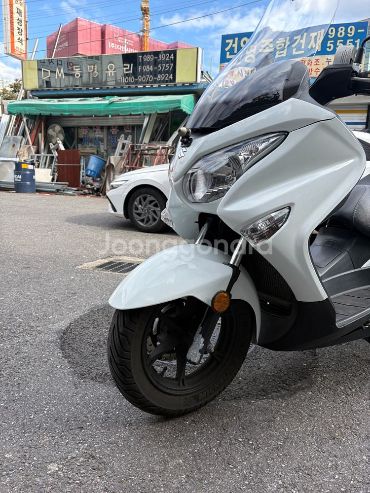 서울 스즈키 버그만 200 21년식 상태양호 차량--6