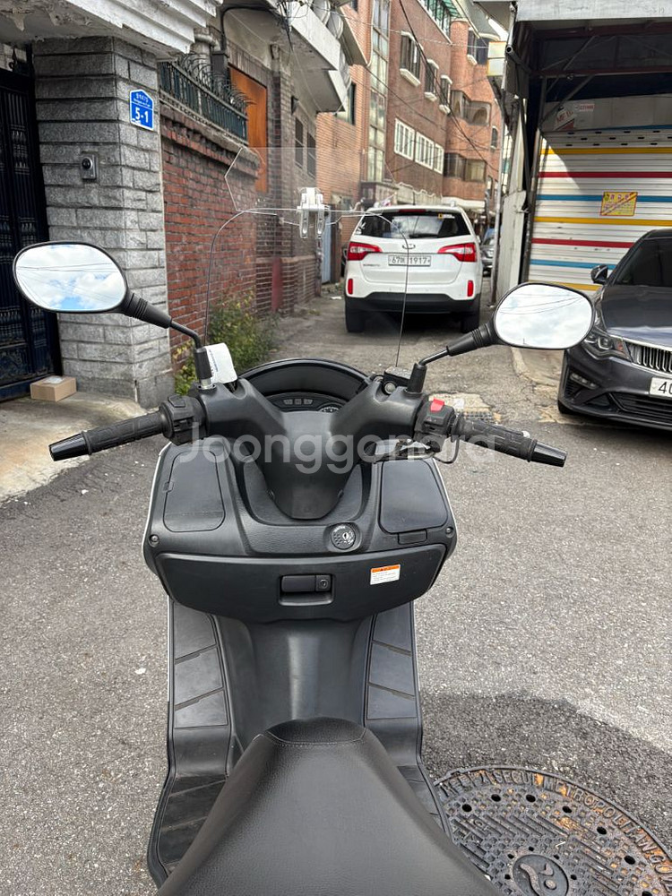 서울 스즈키 버그만 200 21년식 상태양호 차량--8