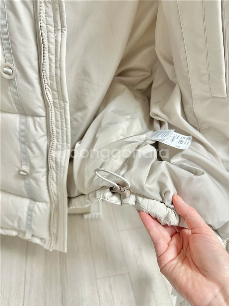 새상품) 세컨모놀로그 여성 패딩점퍼(정가13만원)--8