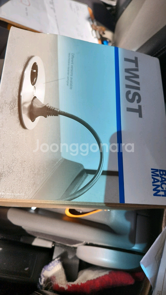 트위스터 콘센트 색상 스텐--0