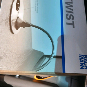 트위스터 콘센트 색상 스텐