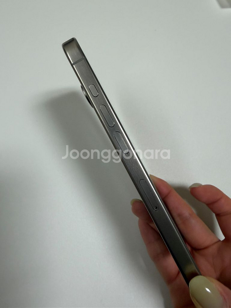 아이폰15프로 128GB 내추럴티타늄 배터리 100%--2