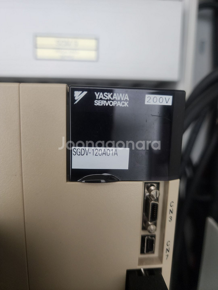 Yaskawa SGDV-120A01A--0