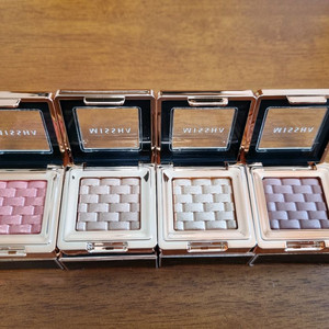 (미사용 새제품) 이탈프리즘 핑크벨 피치스무디 등