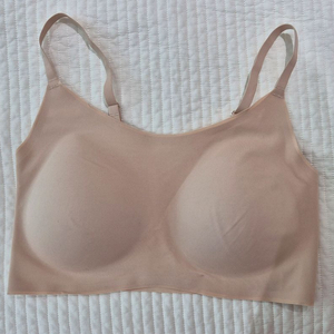 유니클로 에어리즘 와이러리스 브라 XL(릴렉스U넥)