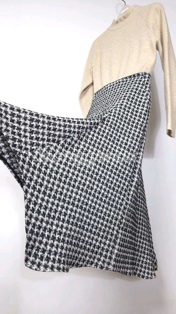 한섬 마인 니트 배색 언밸런스 체크 원피스 44~55--5