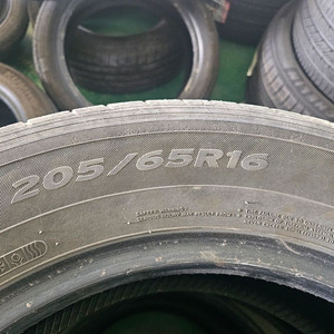 205 65 16 한국타이어 중고 팝니다