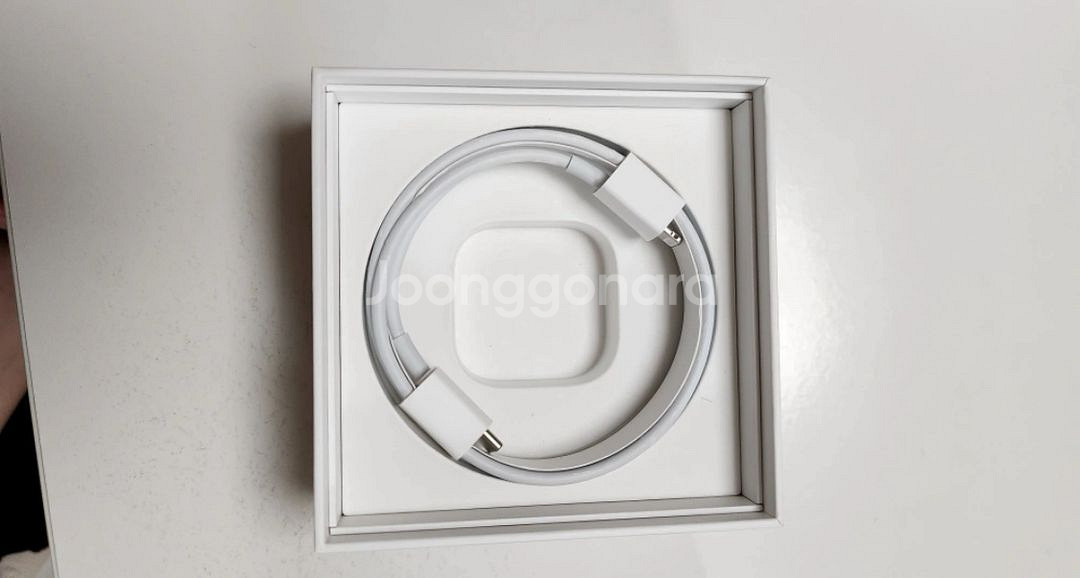 애플 정품 c to 라이트닝(8핀) 케이블 미사용--0