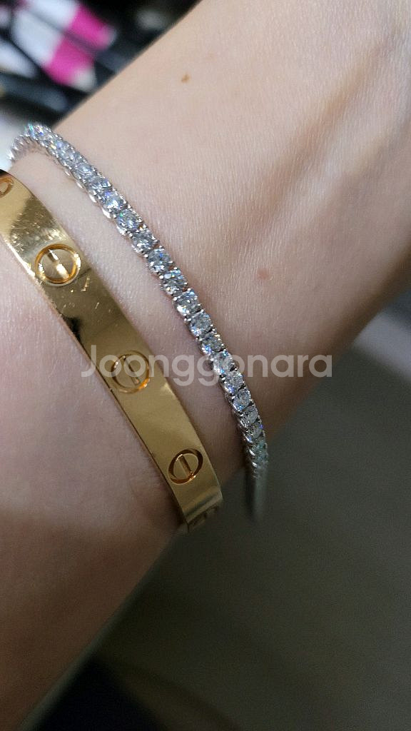 14k 모이사테니스팔찌 주말만95만--2