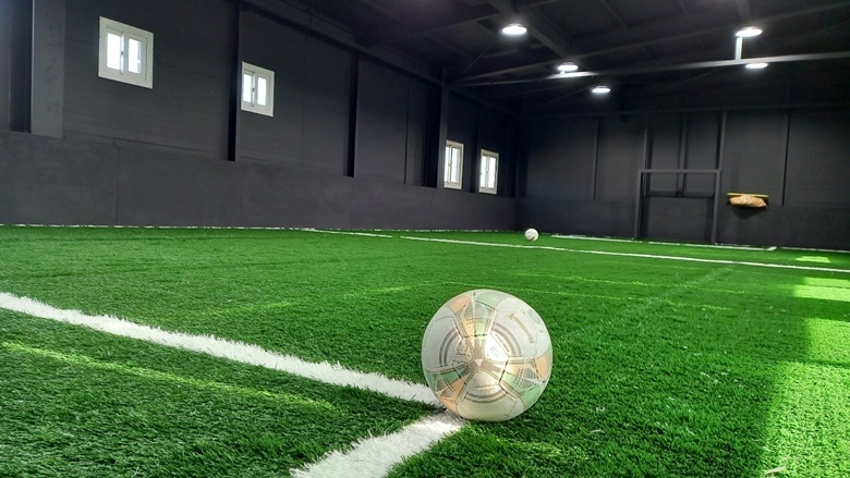 [팝니다] 스포츠전용인조잔디 풋살장, 운동장 55만--1