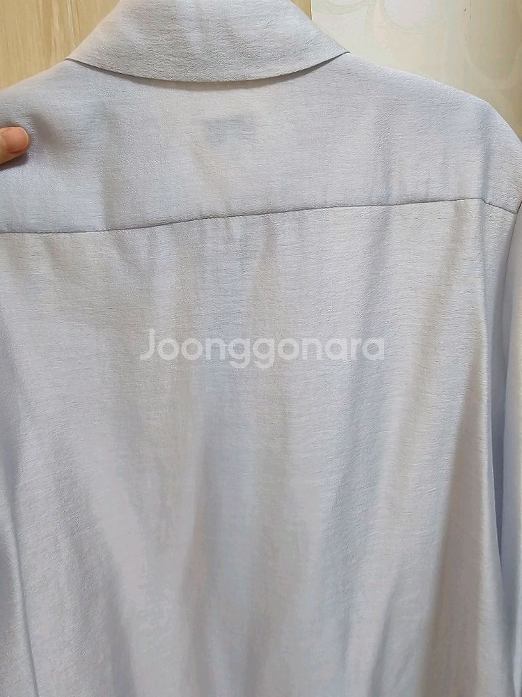 sie 시에 ㅡ 글리밍 블라우스 밀키블루 s--3