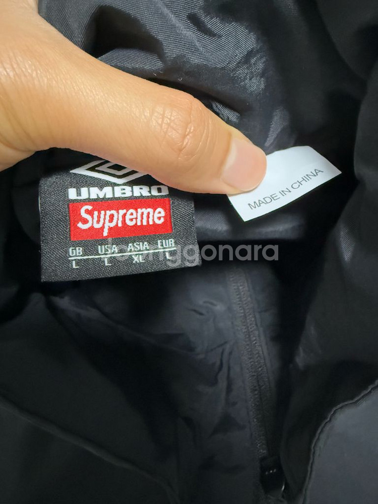 슈프림 x 엄브로 트랙자켓 블랙 XL--2
