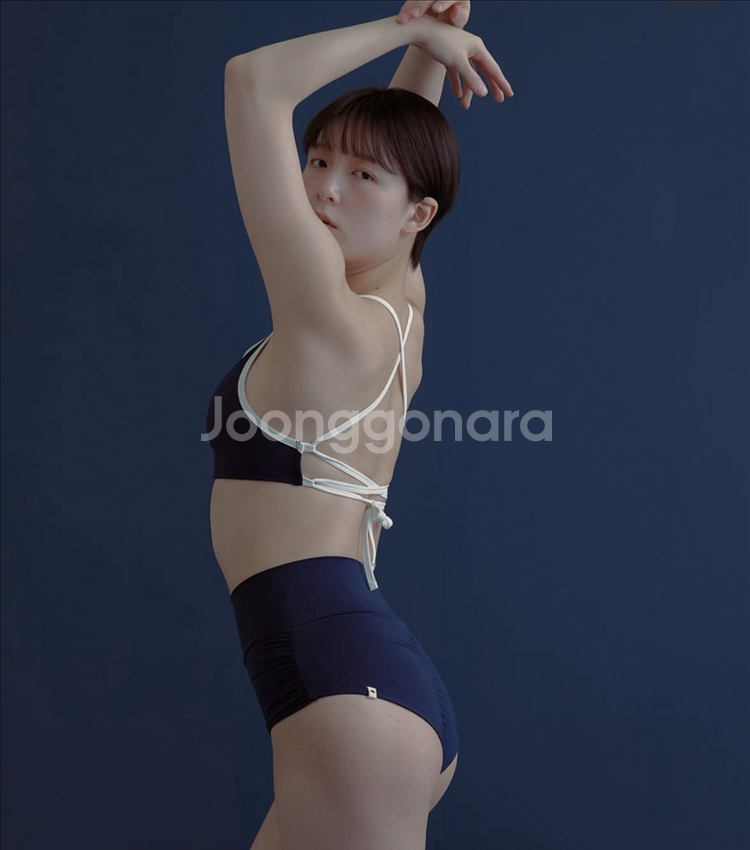 레브몽 폴웨어 시그니처탑 하이쇼츠 세트--0