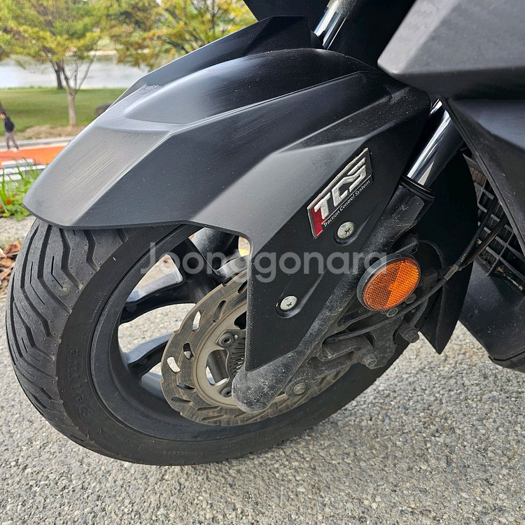 SYM 크루심 알파300cc 퀴터급 빅스쿠터 22년식--9