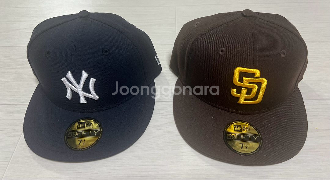 뉴에라 선수용 모자 2종 + 겨울니트모자 1종 일괄--0