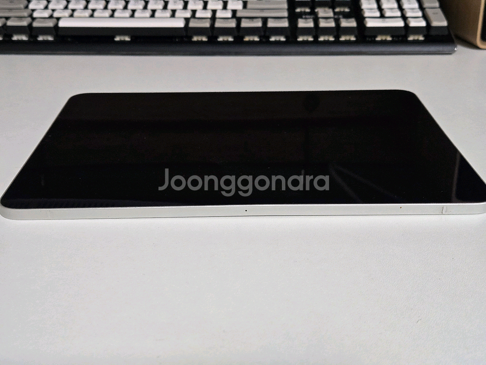 아이패드 프로 1세대 64GB + 애플펜슬 팝니다.--1