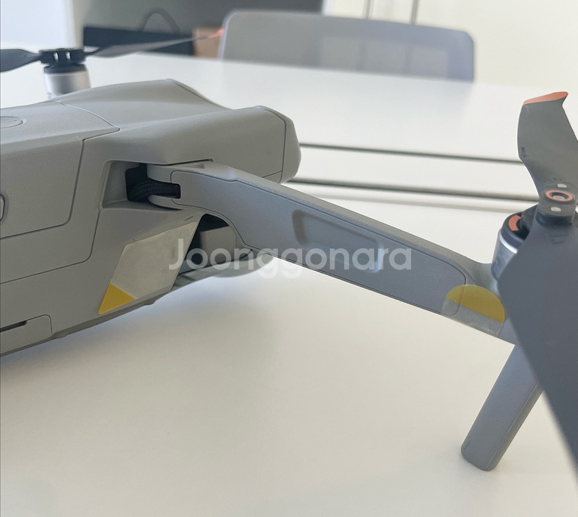 DJI 매빅에어 2S 플라이 모어 콤보세트 판매합니다.--3