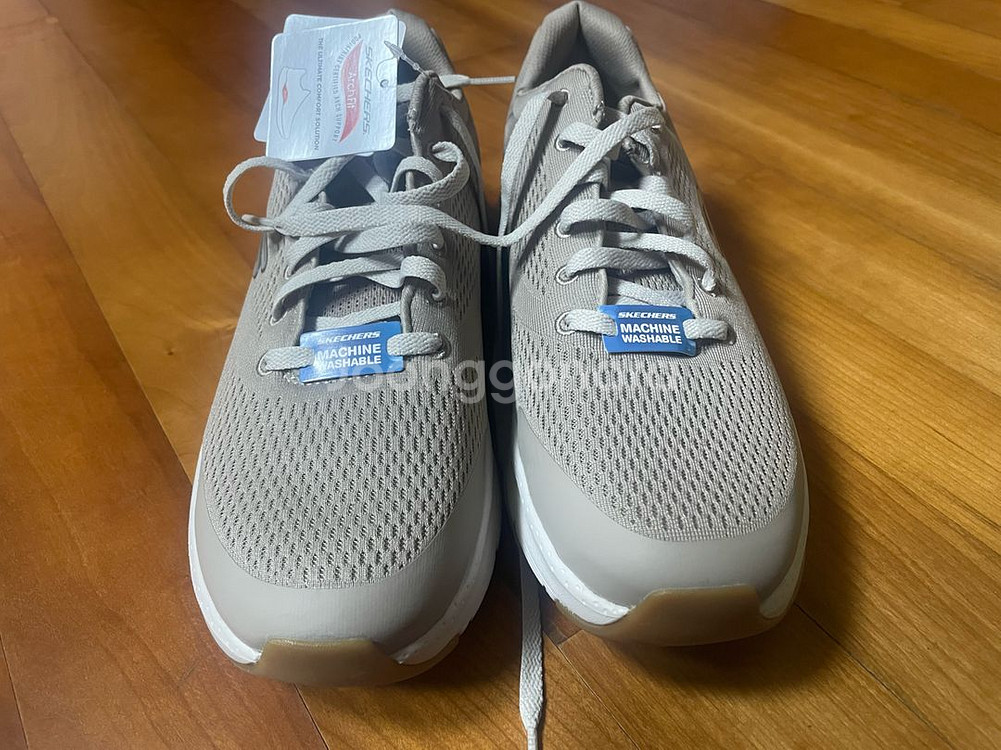 [신품] 스케쳐스 아치핏 280 판매--1