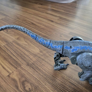 액션 다이노 랩터 무선조종