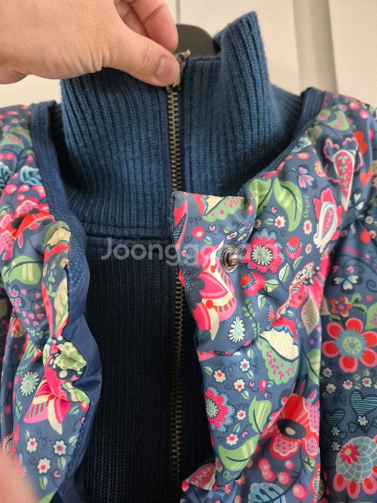 오일릴리 OILILY 패딩 (덕다운)L사이즈 택포7만원--4