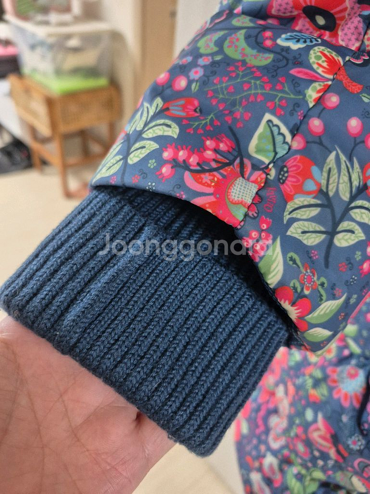 오일릴리 OILILY 패딩 (덕다운)L사이즈 택포7만원--3