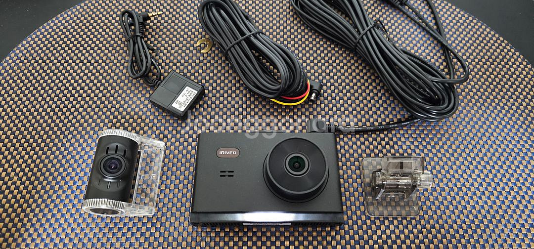 아이리버 iXT-3000 블랙박스 (GPS, 64GB)--0