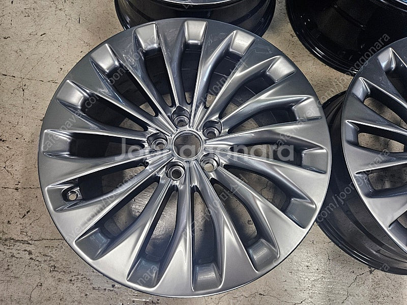 순정 EQ900 19인치 터빈휠 한대분--3