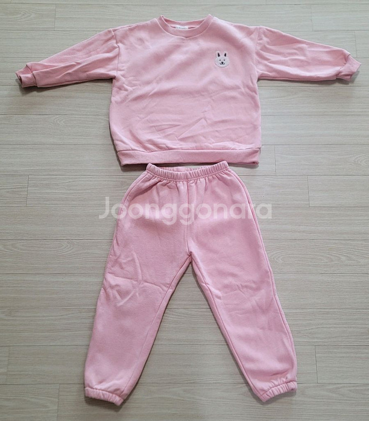 여아 겨울 상하복(사이즈 130)--3