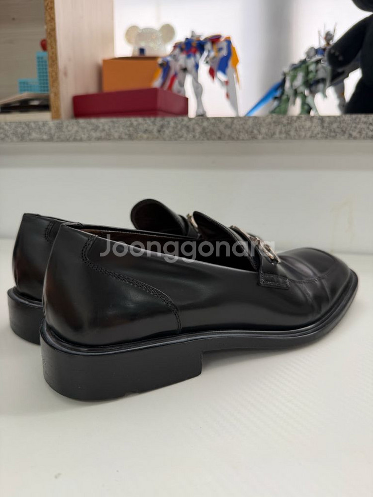 정품) 페라가모 간치니 남성 로퍼 7.5--3