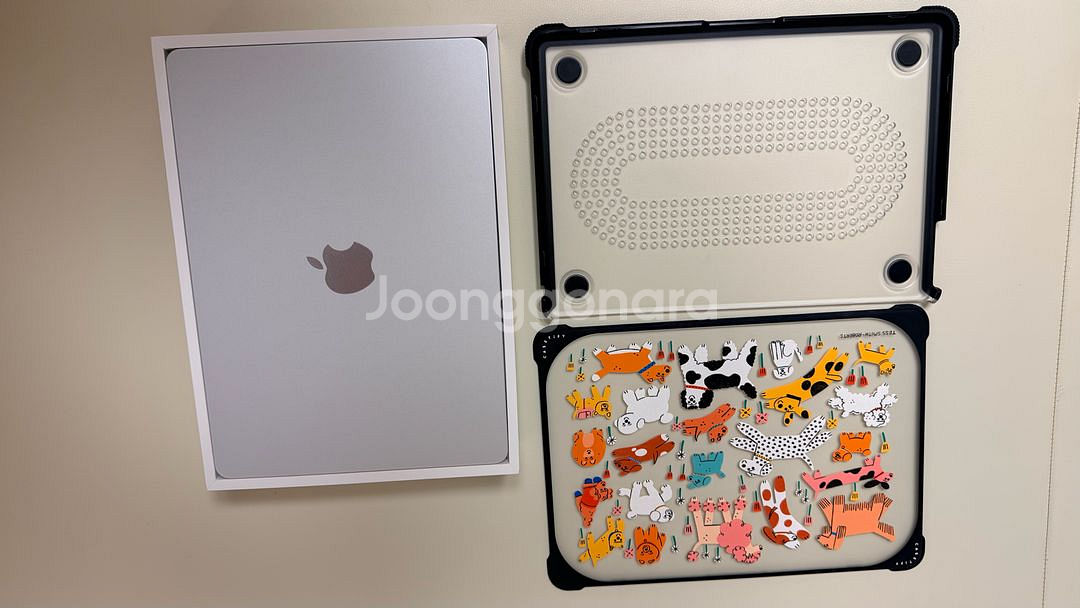 M2 맥북에어 13인치 (8G / 256G) 실버--9