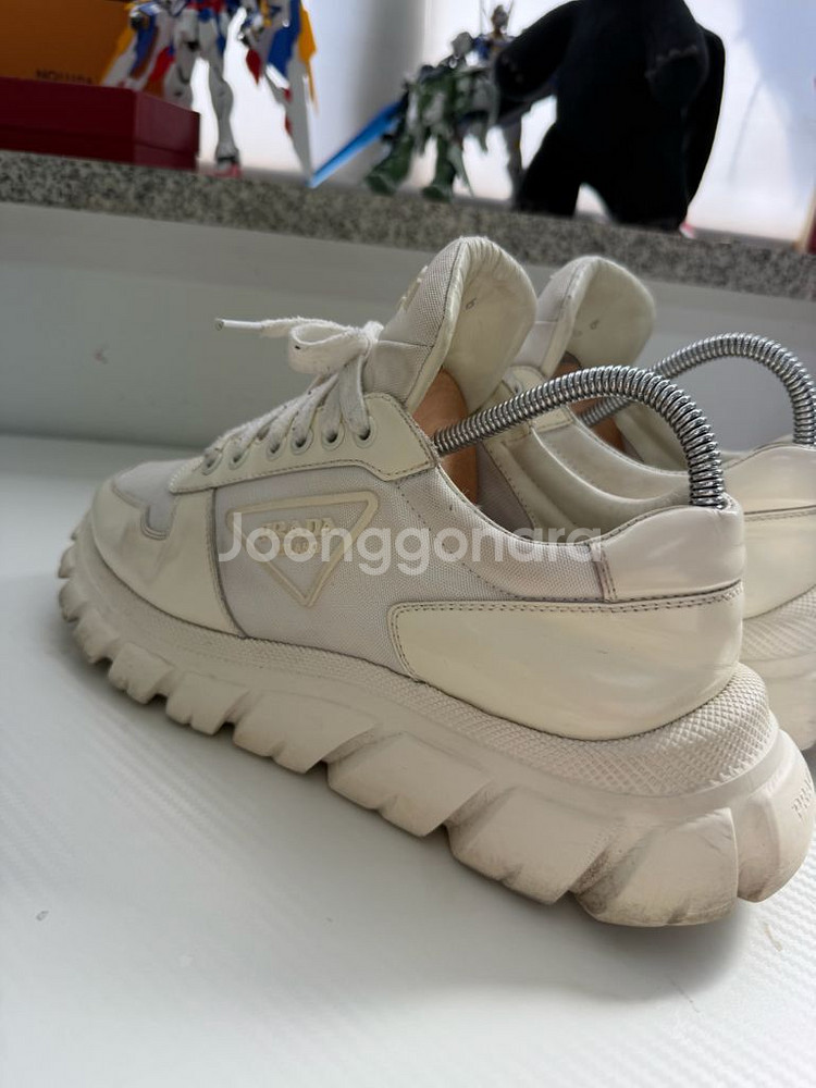 정품) 프라다 클라우드버스트 썬더 스니커즈 6--5