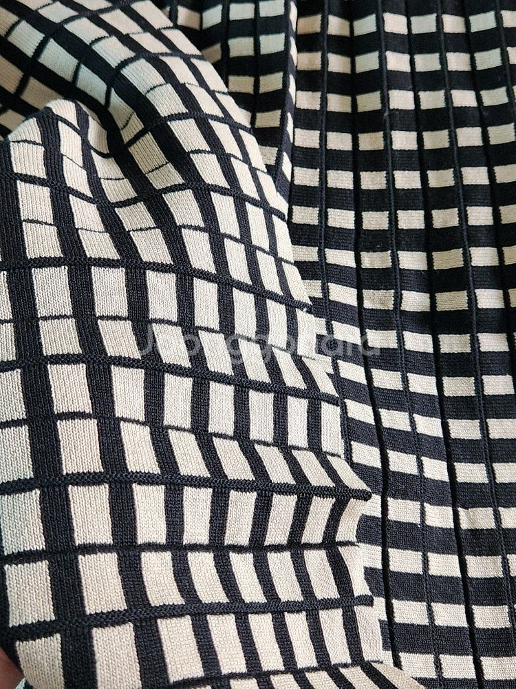 체크 니트 밴딩 플리츠스커트--7