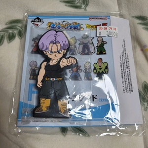 드래곤볼 트랭크스 러버스탠드