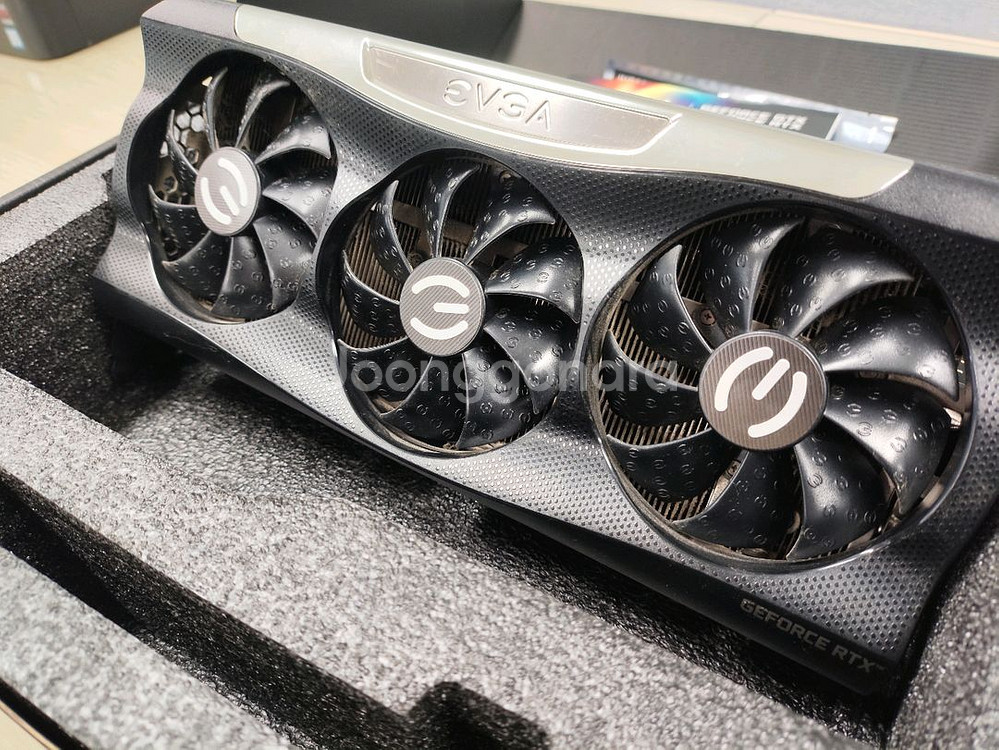 EVGA 지포스 RTX 3080 FTW3 ULTRA--0