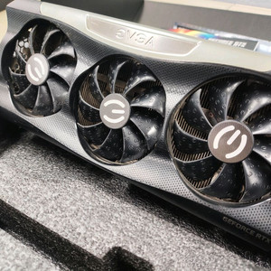 EVGA 지포스 RTX 3080 FTW3 ULTRA