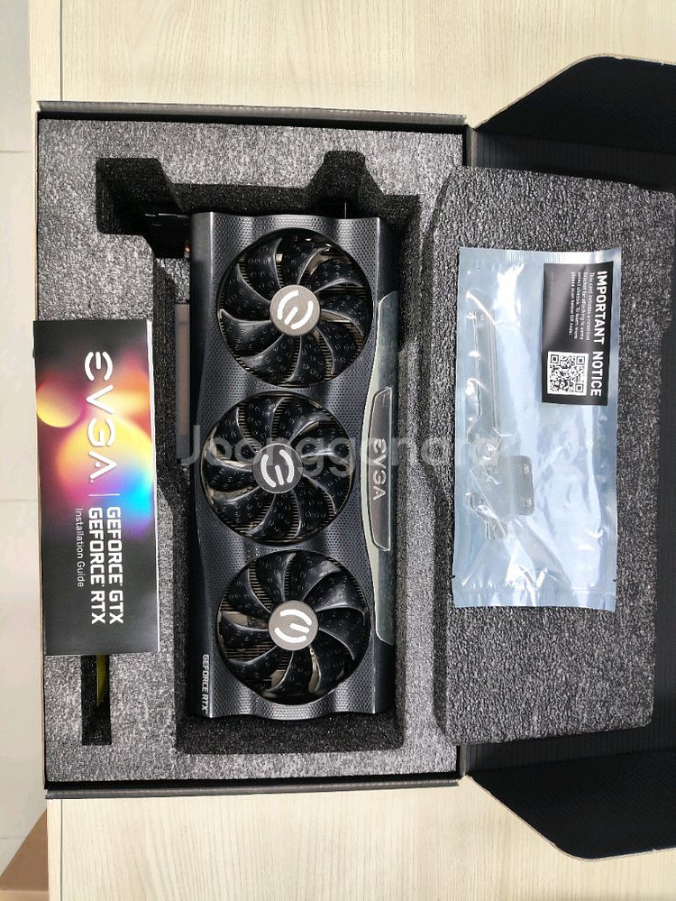 EVGA 지포스 RTX 3080 FTW3 ULTRA--1