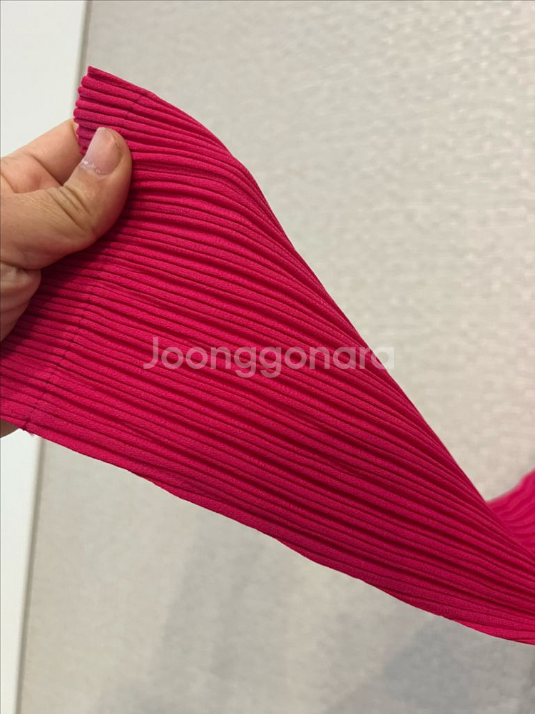 이세이미야케 해칭 긴팔 원피스 핑크--3