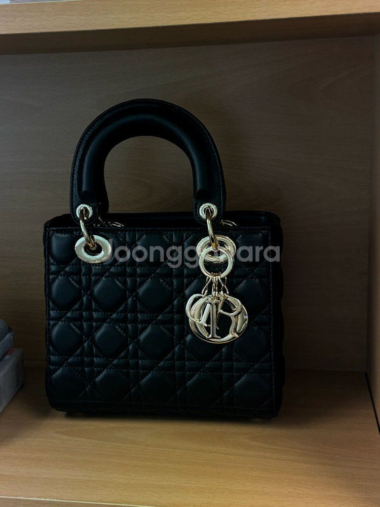 디올 레이디백 스몰 블랙--1