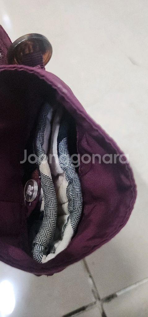 버버리 키즈 야상 누빔내피 포함 2y--8