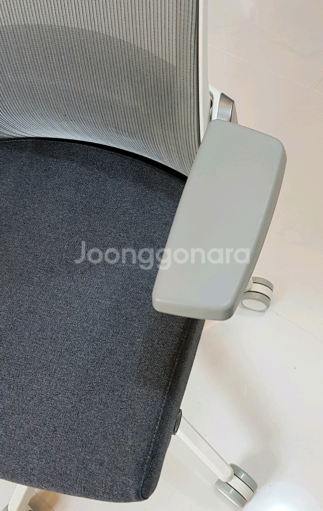 (A급) 시디즈 T80 HLDA 풀옵션 메쉬의자--2