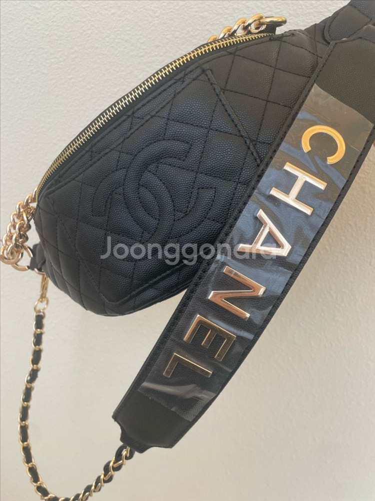 샤넬 크로스백--0